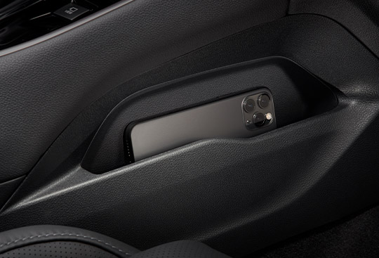 <sg-lang1>Centre Console Side Pocket (passenger's side)</sg-lang1><sg-lang2></sg-lang2><sg-lang3></sg-lang3>
